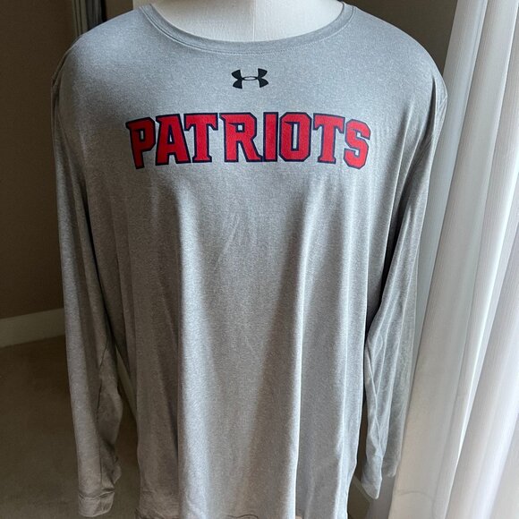 New England Patriots Under Armour gray long sleeve athletic shirt Size 4XL - Picture 1 of 5